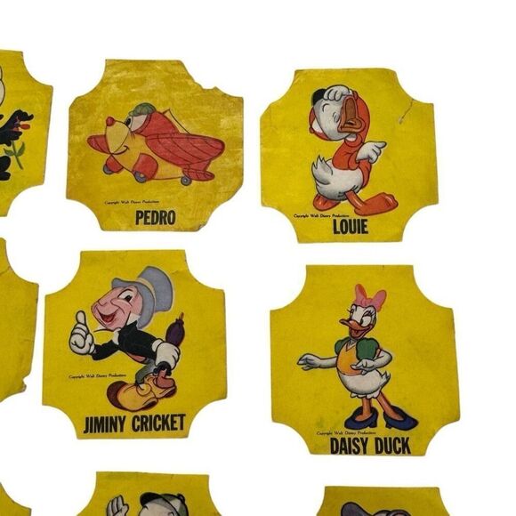 VTG  DISNEY BREAD END LABELS DONALD DUCK Lot Of 12 Jet Pilot, Bambi, Flower etc - Picture 3 of 7